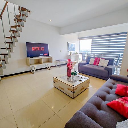 Penthouse Espectacular Vista Cd A.C. Wifi 300Mbps Daire Guadalajara Dış mekan fotoğraf